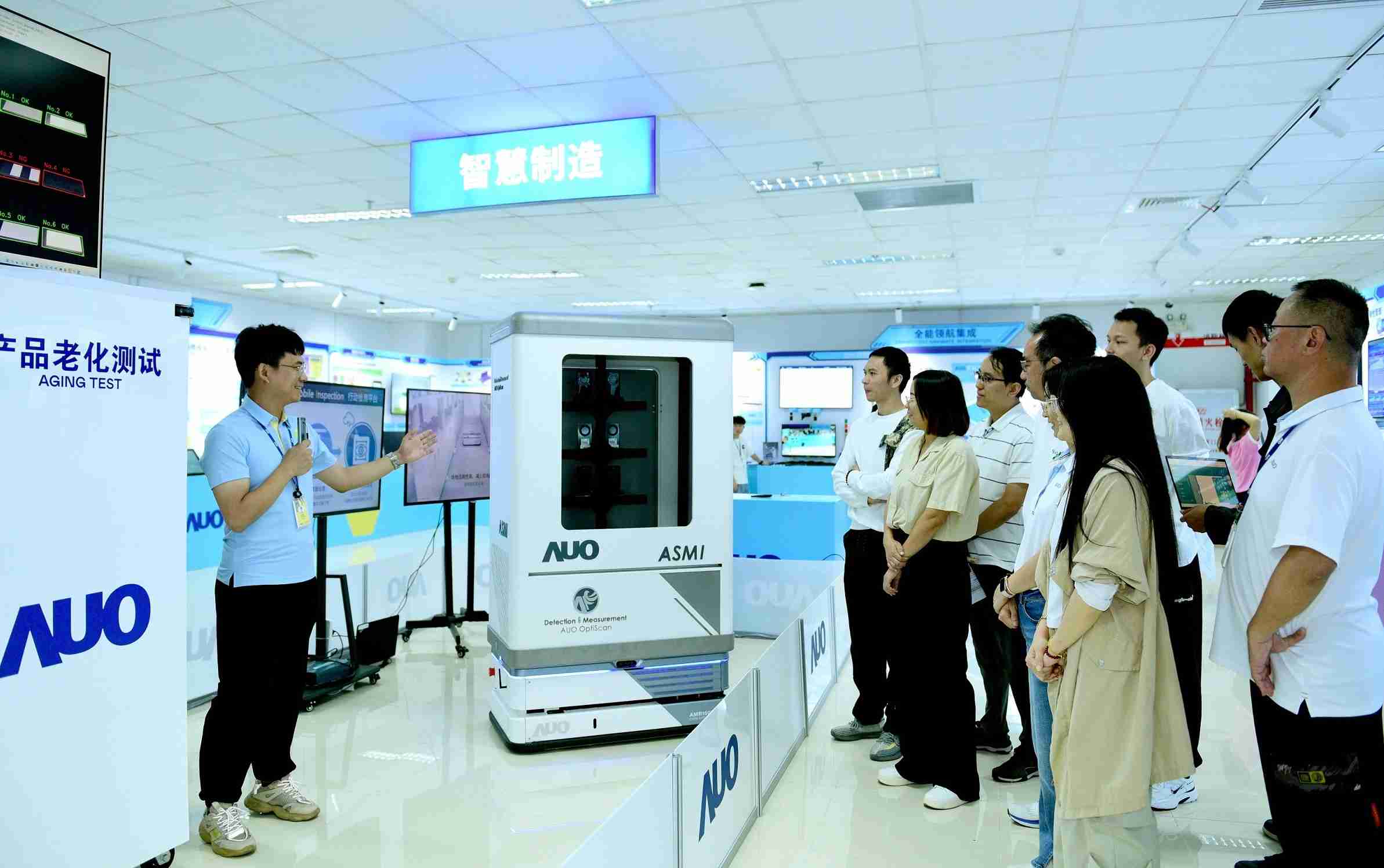 EBpay厦门将5G+ABC技术串联生产管理全流程，，打通研发、、、、采购、、生管、、制程、、设备、、、质量等产品全生命周期制造流程，，，，完成数字化设计、、、、智慧供应链、、、智能座舱、、、、全流程设备管理、、、数据驱动优化、、、、智慧在线检测、、智慧品管等自适应生产模式升级